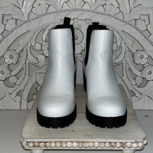 White chunky sole heeled booties